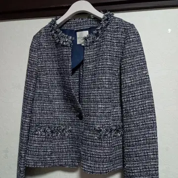 쿠미쿄쿠 네이비 트위드 노카라 자켓 기재 사이즈 2