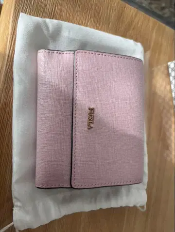 Furla 핑크 3단 폴더형 지갑 수납 가방 포함