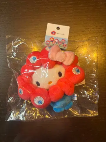 만박 회장 한정판 레어 완판템 산리오 키티&먀쿠먀쿠 콜라보 키링 새상품