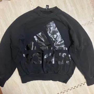 adidas 블랙 맨투맨 S