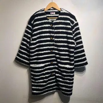 보더 모코모코 가디건 자켓 블랙 x 화이트 루즈핏 구제 의류 스타일