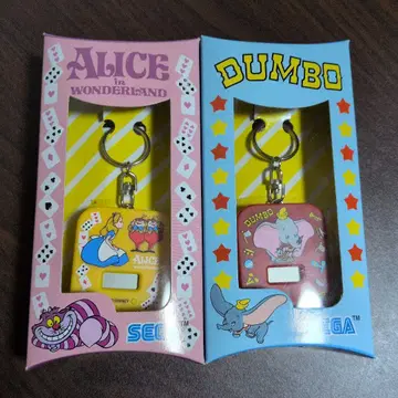 덤보 원더랜드 앨리스 키체인 포함 디지털 시계 초레어!