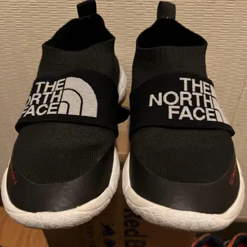 THE NORTH FACE 슬립온 스니커즈 블랙