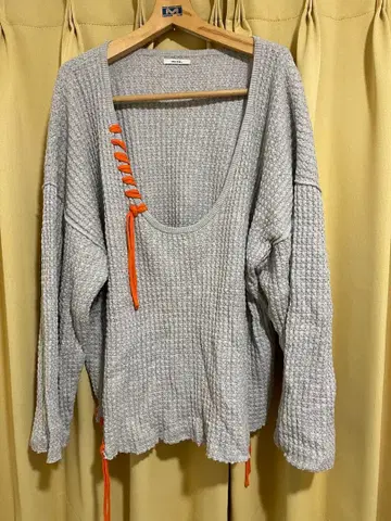 Niko and 티라상 프로듀스 니트 와플 풀오버 그레이