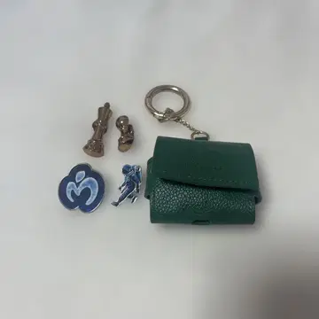 미세스 AirPods 케이스 핀 배지 세트