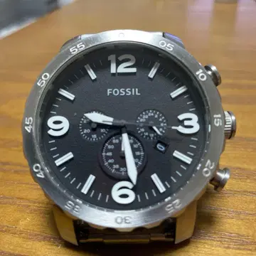 FOSSIL 크로노그래프 아날로그 손목시계