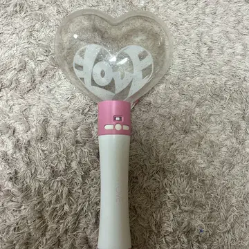 이코럽 하트형 응원봉 = LOVE