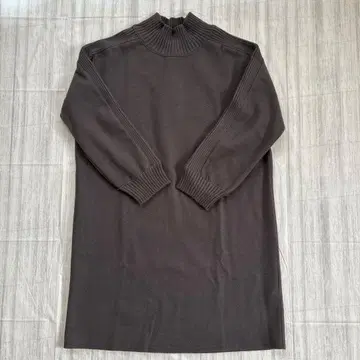 OPAQUE.CLIP 브라운 하이넥 니트 원피스 M