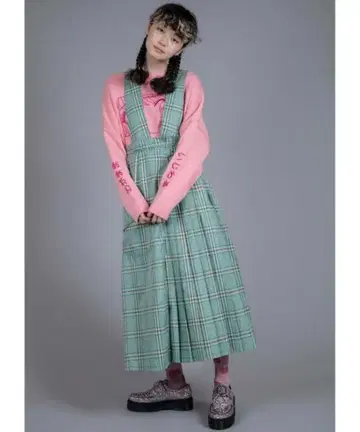 캔디 스트리퍼 플리츠 스커트