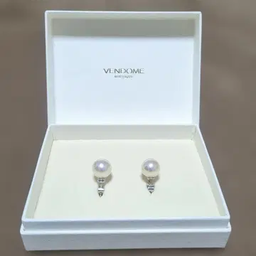 VENDOME 화이트 펄 귀찌