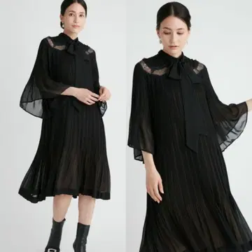 CELFORD 레이스 콤비 플리츠 원피스