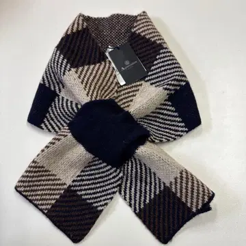 아쿠아 스큐텀 캔디 머플러