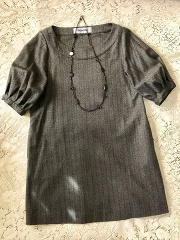 새상품급 아이로니코 IRONICO 성숙/러블리 볼륨 소매 울 롱 튜닉