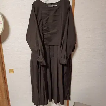 안티카 antiqua 카키 롱 원피스