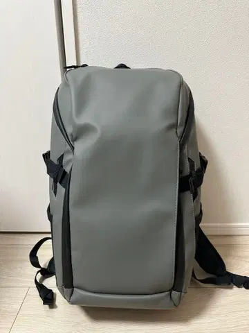 BECKMANN 그레이 그린 백팩 새상품급