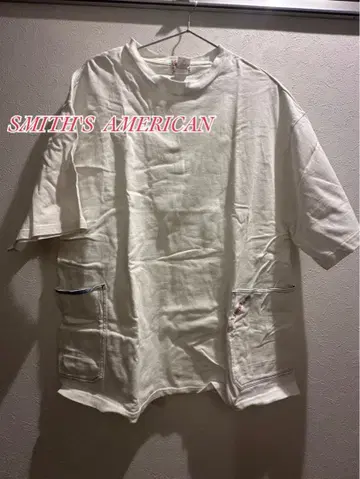 SMITH'S AMERICAN 포켓 부착 화이트 T셔츠