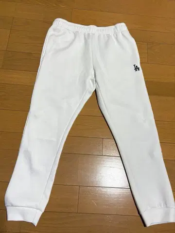 MLB 다저스 팬츠 M 사이즈