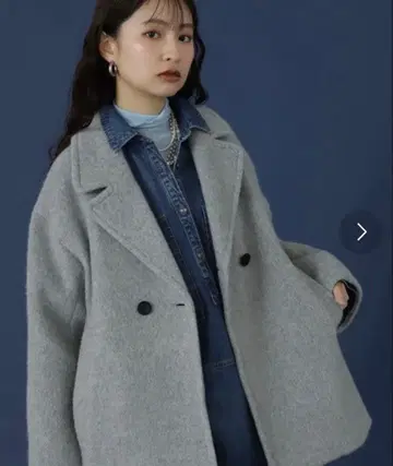 울 샤기 미디 코트