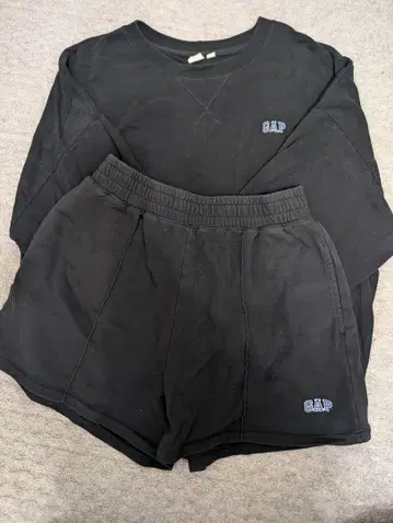 GAP 맨투맨 셋업