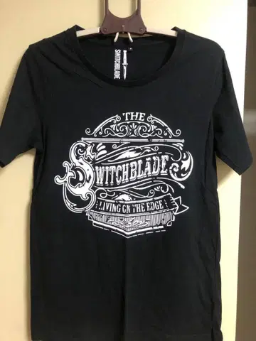 switchblade 티셔츠 M 사이즈