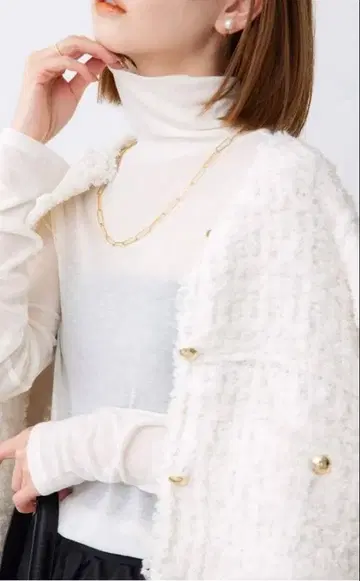 화이트 터틀넥 긴팔 SLOBE IENA 이에나 노블