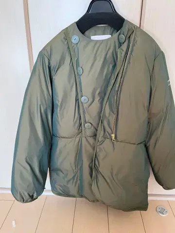 보더스 앳 발코니 다운