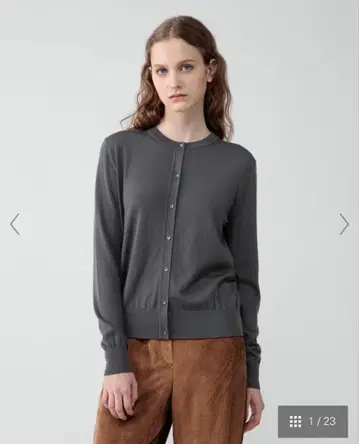 띠어리 럭스 크루넥 가디건 메리노울 차콜 그레이 M