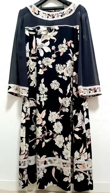 컨디션 최상 레오나르 칸칸 무릎 기장 원피스 루즈핏 A라인 38