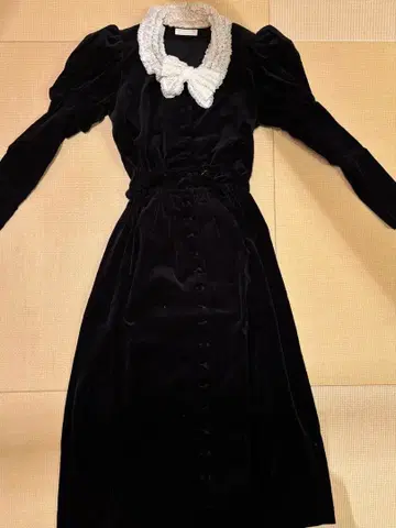 PINK HOUSE 블랙 벨벳 레이스 원피스