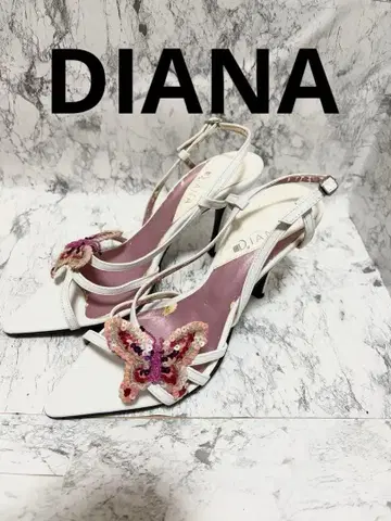 [ 새상품급 ] DIANA 다이애나 나비 모티브 스트랩 샌들 23 1/2