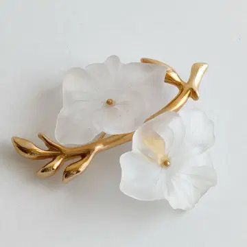 p&m paris 꽃 가지 브로치 불투명 유리풍 빈티지 빈티지