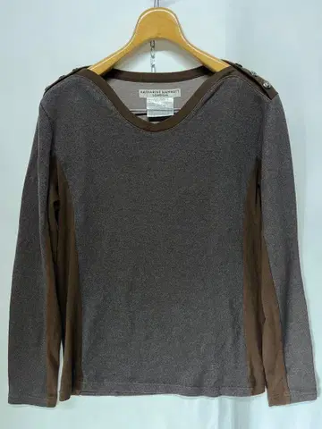 깨끗한 00년대 캐서린 햄넷 런던 빈티지 긴팔 티셔츠 L