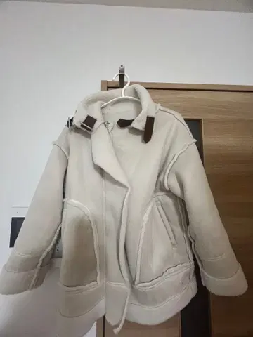 Heather 리버서블 무스탕 코트