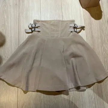 스나이델 snidel 스커트