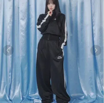 피클베베 보우 로고 오버 트랙 팬츠 블랙