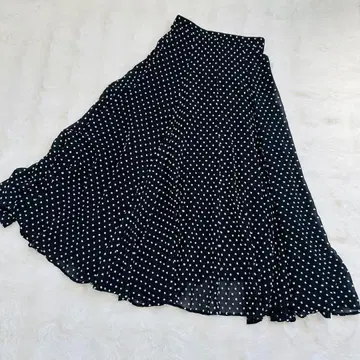 JENNE 입체 도트 볼륨 플레어 롱 스커트 시어