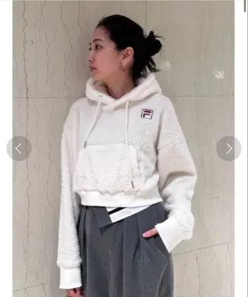 휠라 FILA 24SS SNIDEL 별주 후드티 숏 기장 보아 후드티