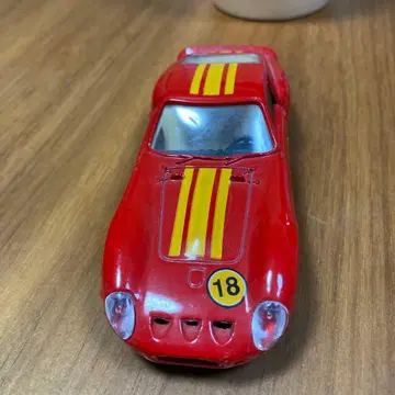 스포츠카풍 미니카 빨간색 18번