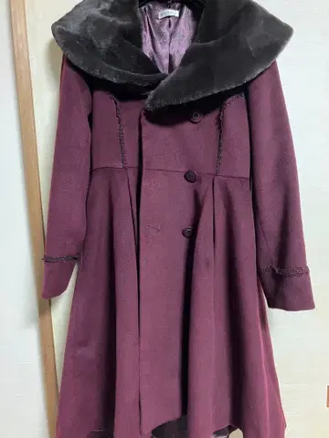 axes femme 와인 레드 퍼 롱 코트