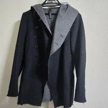 NO ID. BLACK / W 페이스 후디드 코트 1