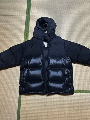 adidas 후드 부착 블랙 다운 자켓 L