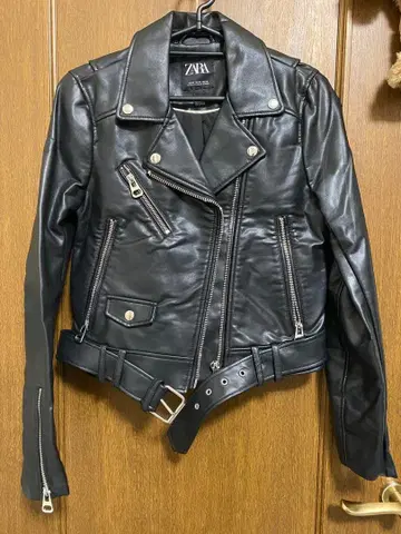 ZARA 블랙 라이더 자켓 XS