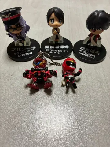 아키바레인저 데포르마이스터 푸치 말시나 하카세 히로세 아카기 노부오