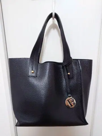 훌라 블랙 토트백