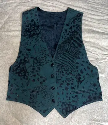 이탈리아제 다크 그린 동물 패턴 베스트 GK