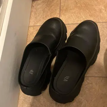 블랙 통굽 크로그