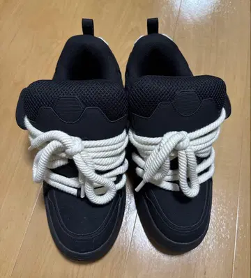 ZARA 스케이트 신발 사이즈 43