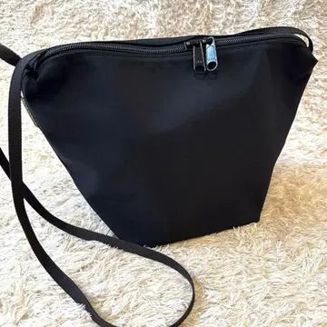 [ 새상품급 ] 에르베샤 펠리에 빅 미니백 블랙 그린 라벨 별주