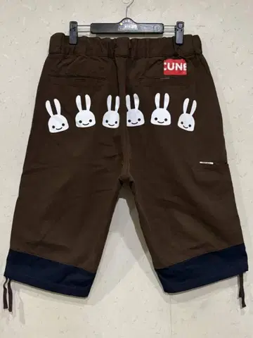 CUNE 큔 BKI0W02BRN 6연 토끼 하프 숏팬츠