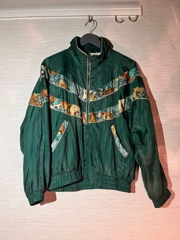 인도 구제 의류 그린 나일론 자켓